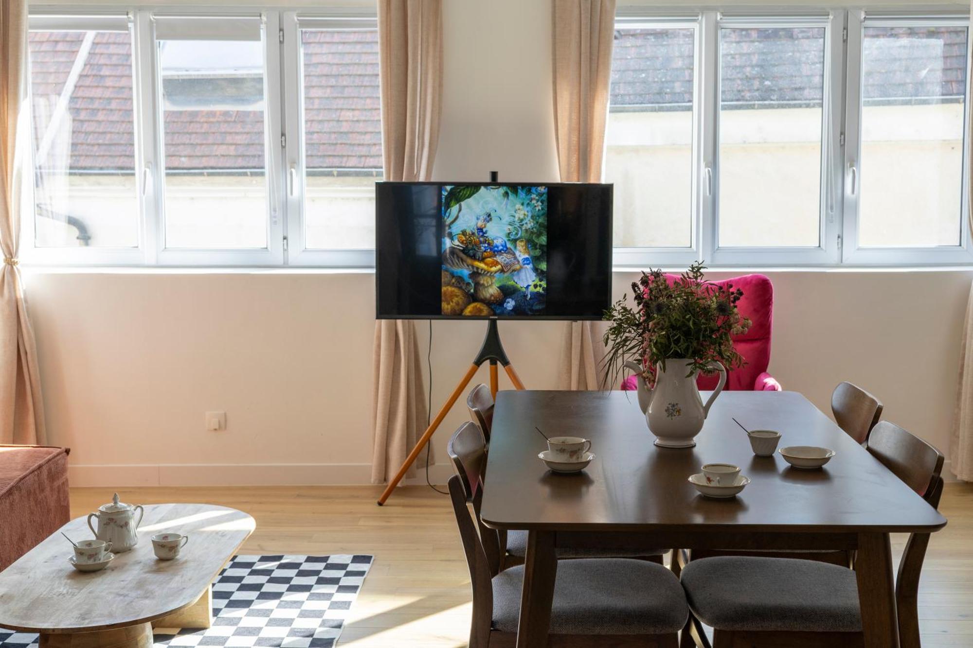 Le Reve D'Alice Apartment Meaux Bagian luar foto